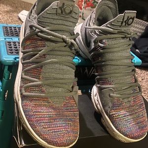 Nike KD 10 flyknit multicolored sz. 11